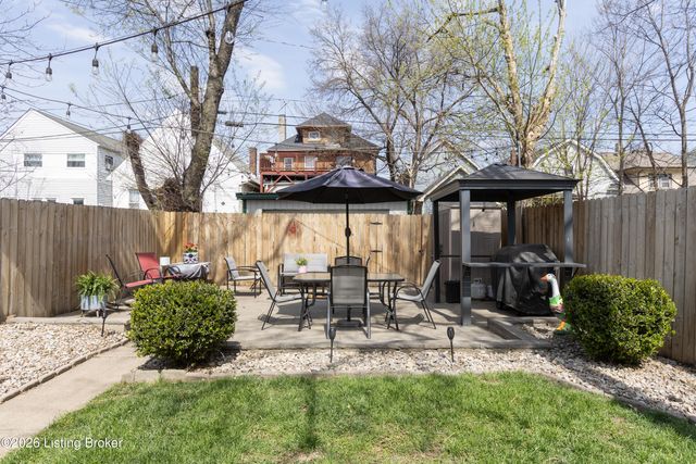 417 Gwendolyn St, Louisville, KY 40203