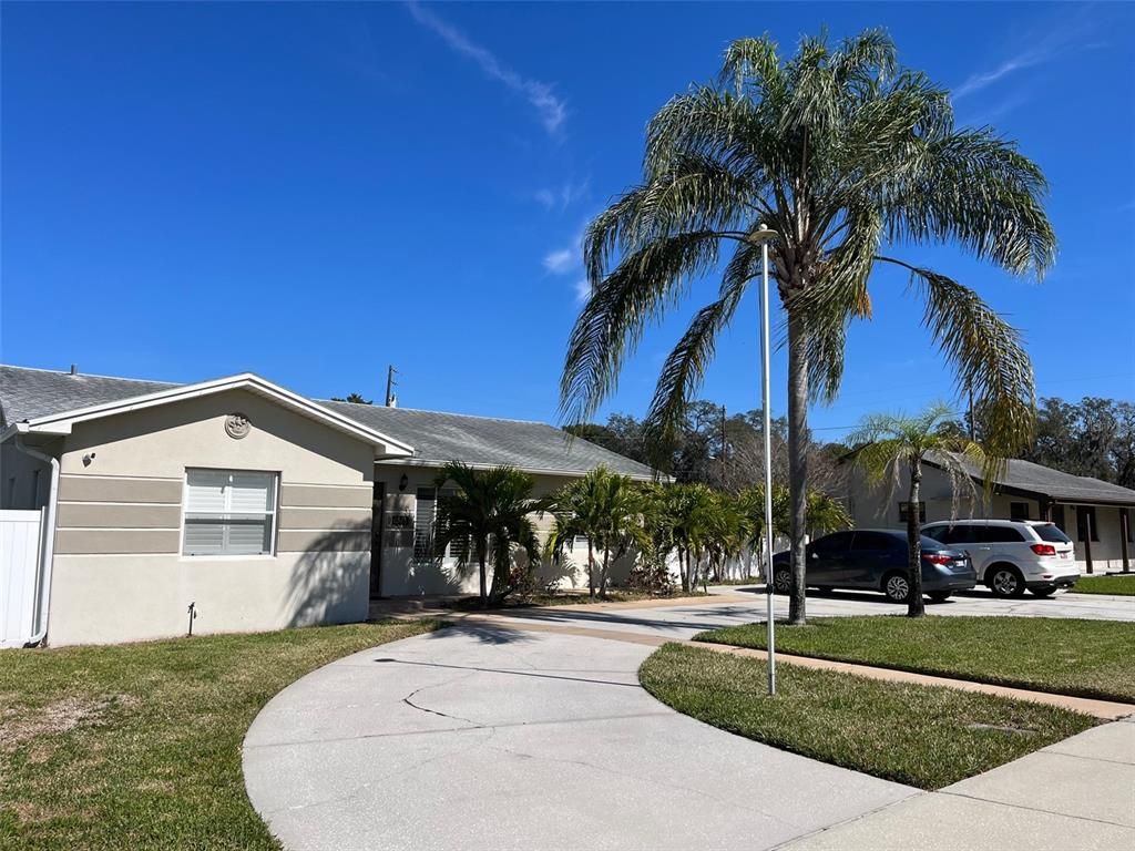 6345 OLD MAIN STREET, New Port Richey, FL 34653