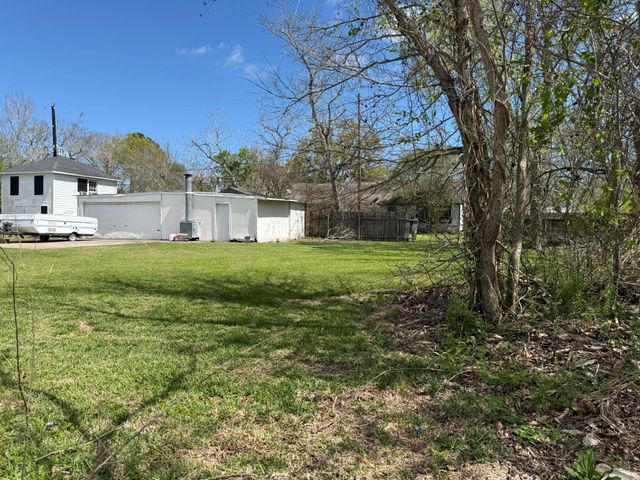 3100 Block Of Weatherford Street, La Porte, TX 77571
