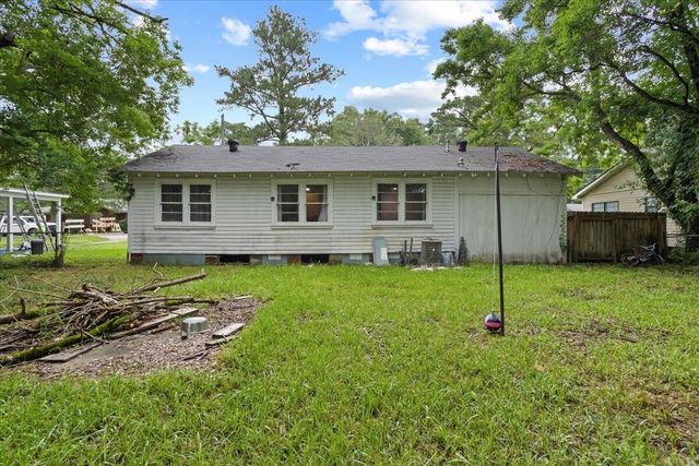 205 E 4th Ave., Petal, MS 39465