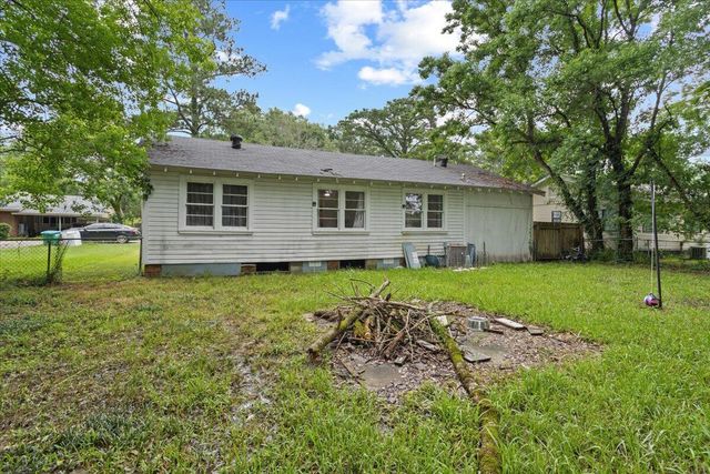 205 E 4th Ave., Petal, MS 39465