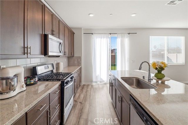 15587 Crusader Drive, Moreno Valley, CA 92551