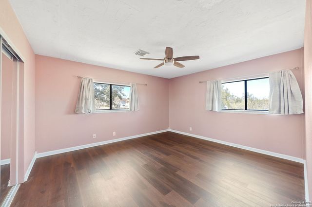 7703 Sandia Bluff, San Antonio, TX 78240