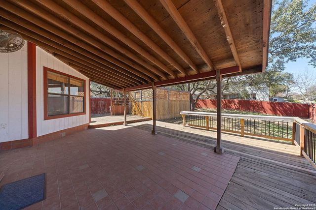 7703 Sandia Bluff, San Antonio, TX 78240