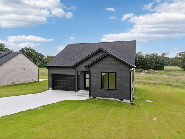 811 Oconnor St, Smithville, TN 37166