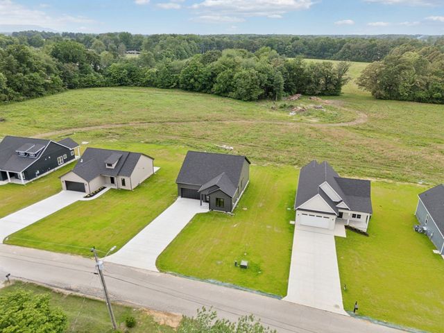 811 Oconnor St, Smithville, TN 37166