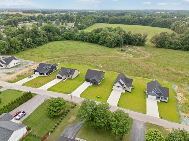 811 Oconnor St, Smithville, TN 37166