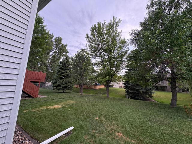 1907 33rd Street S, Moorhead, MN 56560