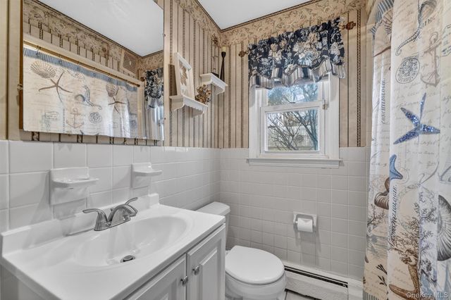 191 Morsemere Avenue, Yonkers, NY 10703