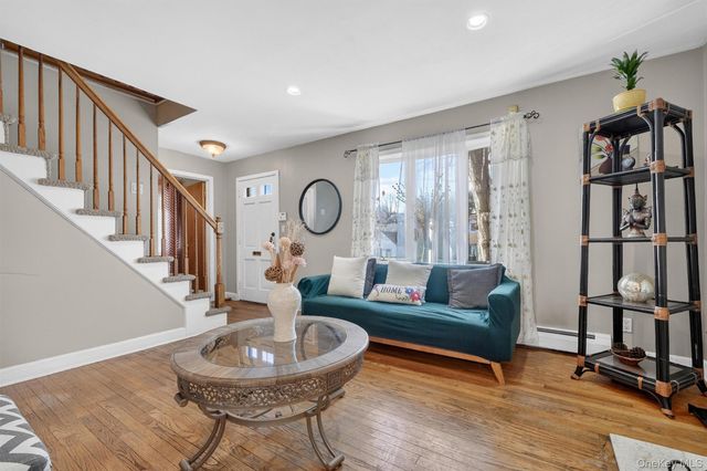 191 Morsemere Avenue, Yonkers, NY 10703