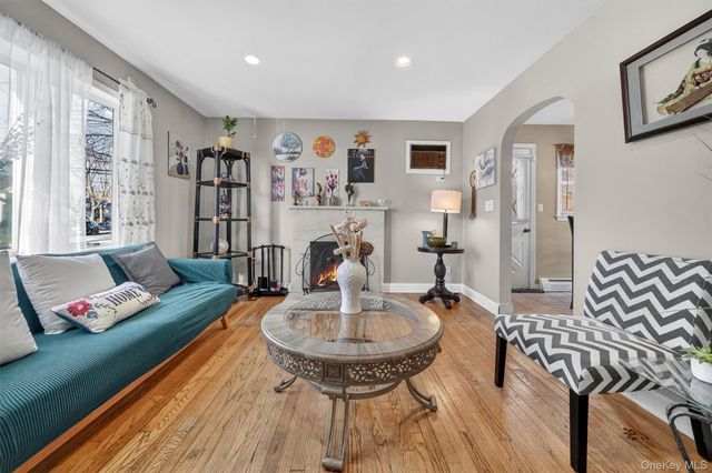 191 Morsemere Avenue, Yonkers, NY 10703