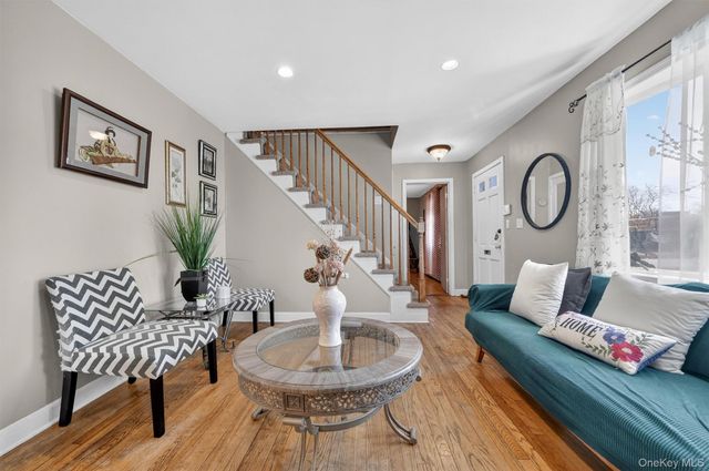 191 Morsemere Avenue, Yonkers, NY 10703