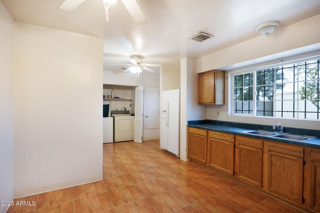 1129 N LEHMBERG Avenue, Casa Grande, AZ 85122