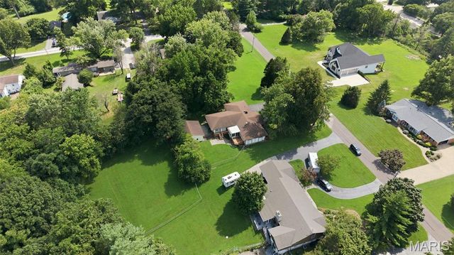 36 Marine Lane, Maryland Heights, MO 63043