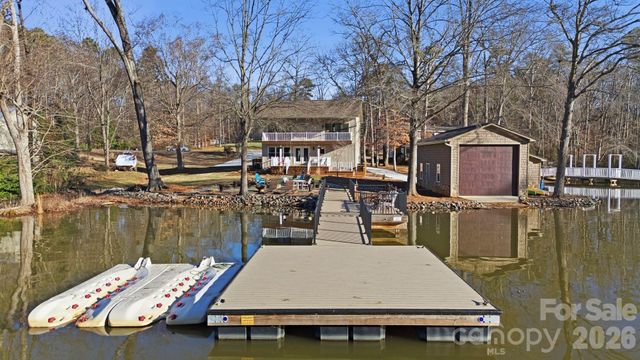 1186 Riverwood Drive, Lexington, NC 27292