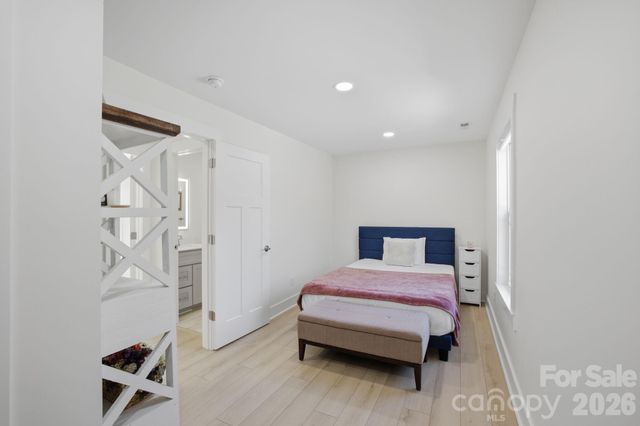 1186 Riverwood Drive, Lexington, NC 27292