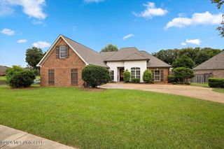 504 Asbury Lane Drive, Pearl, MS 39208