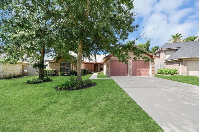 17619 Hamilwood Drive, Houston, TX 77095
