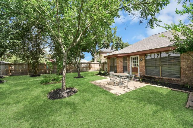 17619 Hamilwood Drive, Houston, TX 77095