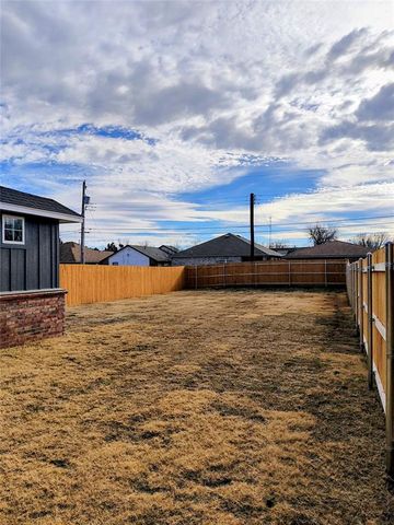 236 NW 122nd Street - Unit B, Oklahoma City, OK 73114