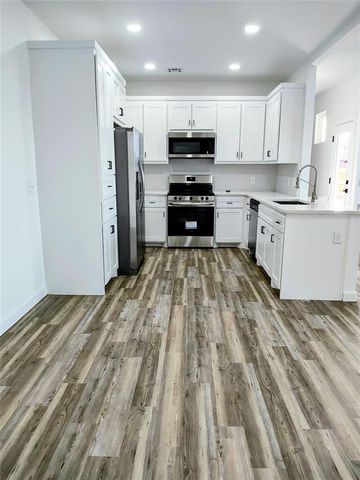 236 NW 122nd Street - Unit B, Oklahoma City, OK 73114