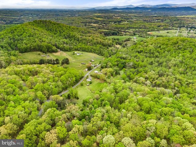 2459 THOROUGHFARE RD, Brightwood, VA 22715