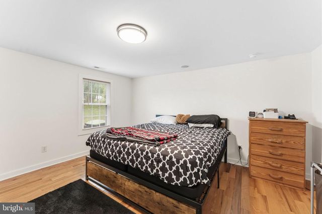 2459 THOROUGHFARE RD, Brightwood, VA 22715