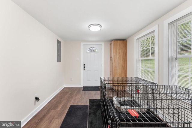 2459 THOROUGHFARE RD, Brightwood, VA 22715