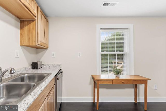 2459 THOROUGHFARE RD, Brightwood, VA 22715