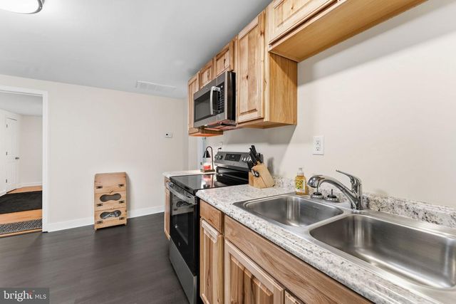 2459 THOROUGHFARE RD, Brightwood, VA 22715