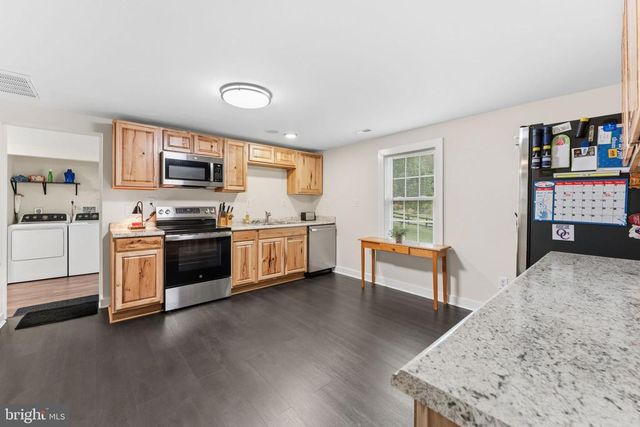 2459 THOROUGHFARE RD, Brightwood, VA 22715