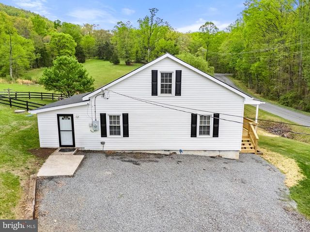 2459 THOROUGHFARE RD, Brightwood, VA 22715