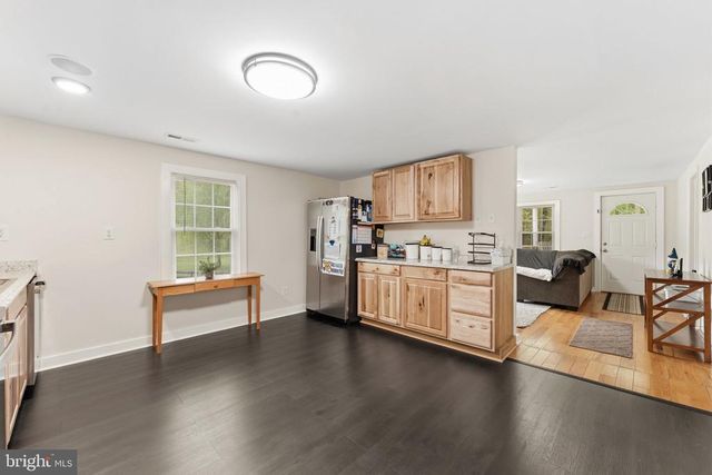 2459 THOROUGHFARE RD, Brightwood, VA 22715
