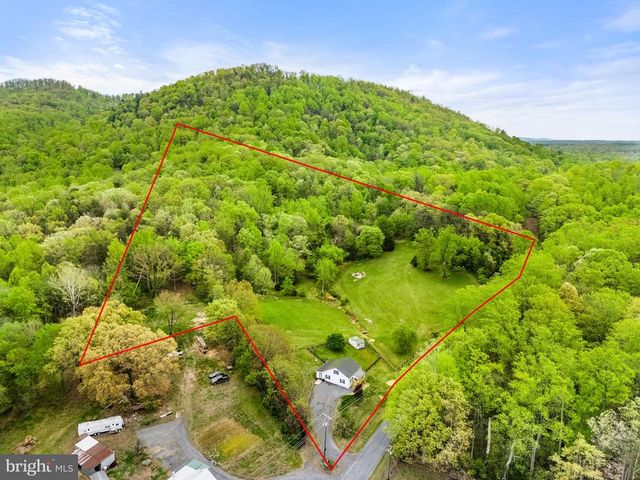 2459 THOROUGHFARE RD, Brightwood, VA 22715
