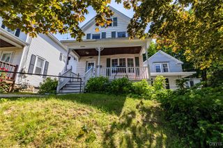 223 1/2 Syracuse Avenue, Oswego, NY 13126