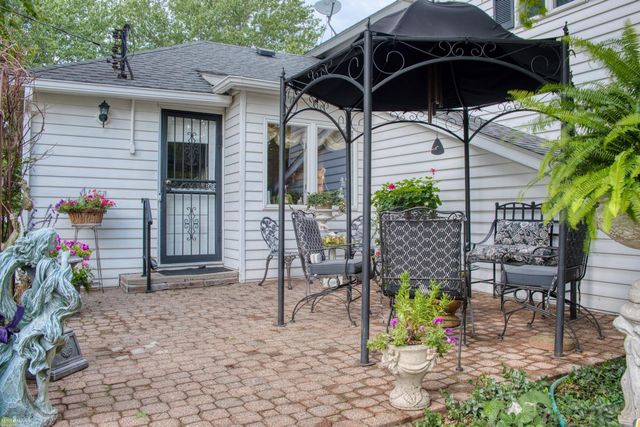 5248 S Bancroft Road, Shiawassee Twp, MI 48429