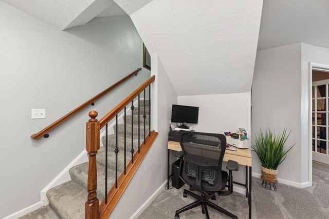 7509 Flintshire Drive, 4-104, Alexandria, KY 41001