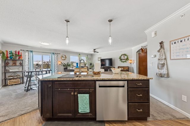 7509 Flintshire Drive, 4-104, Alexandria, KY 41001