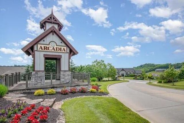 7509 Flintshire Drive, 4-104, Alexandria, KY 41001