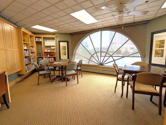 6500 Woodlake Drive 702, Richfield, MN 55423