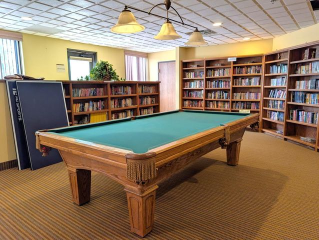 6500 Woodlake Drive 702, Richfield, MN 55423