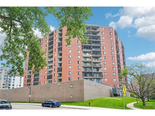 6500 Woodlake Drive 702, Richfield, MN 55423