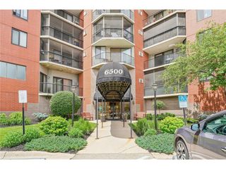 6500 Woodlake Drive 702, Richfield, MN 55423