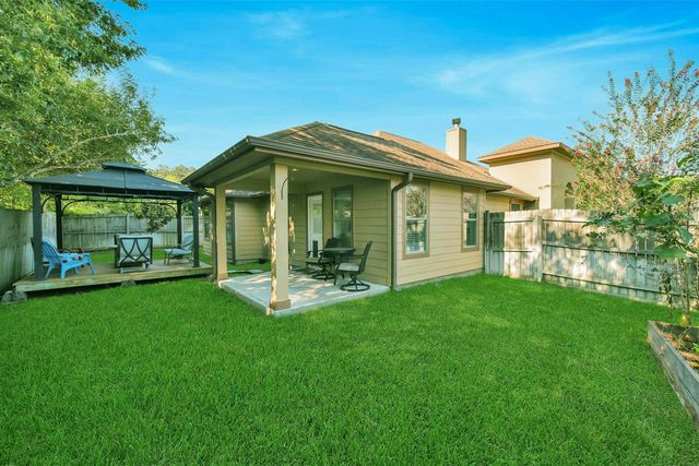 306 Lazy Lane, Montgomery, TX 77356