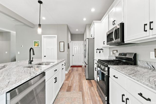 13938 Escondida Cove, Fort Wayne, IN 46845