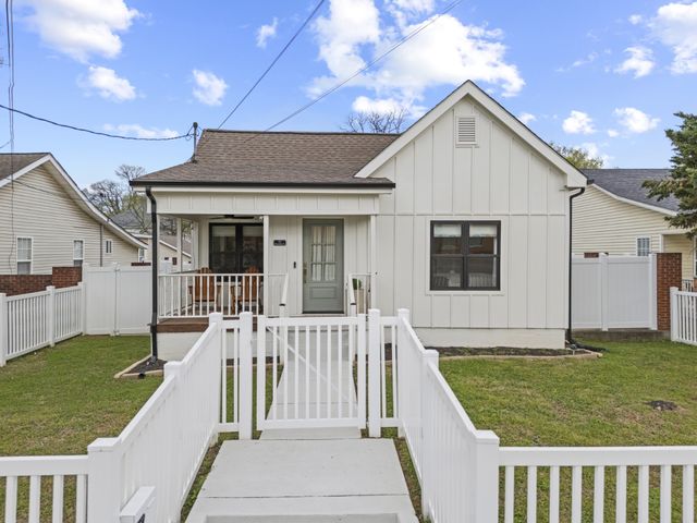 77 Donelson St, Nashville, TN 37210