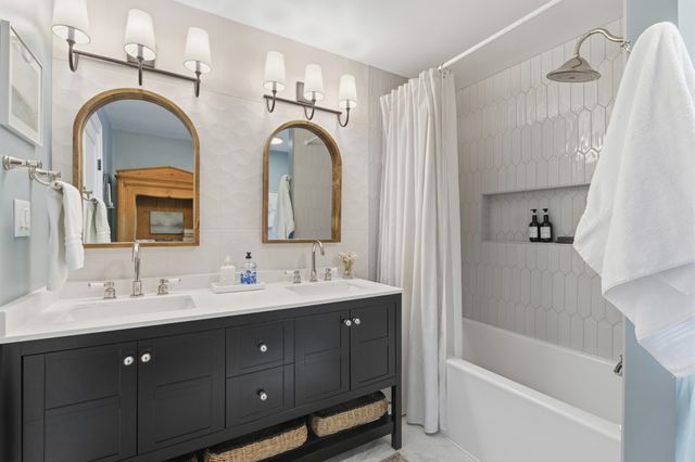 77 Donelson St, Nashville, TN 37210