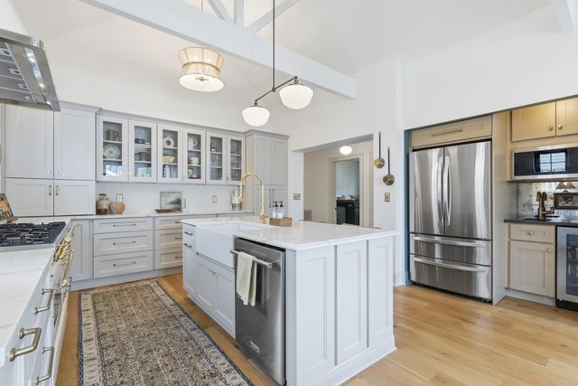 77 Donelson St, Nashville, TN 37210