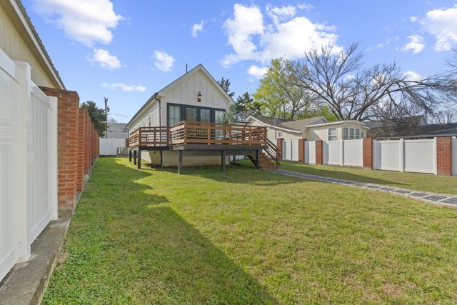 77 Donelson St, Nashville, TN 37210