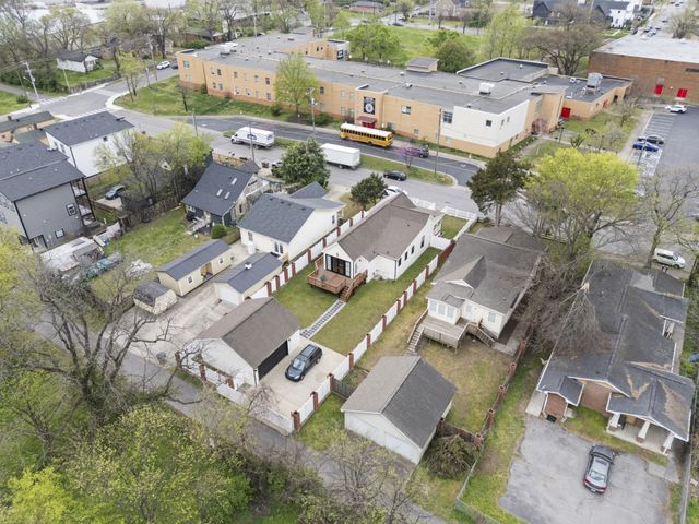 77 Donelson St, Nashville, TN 37210